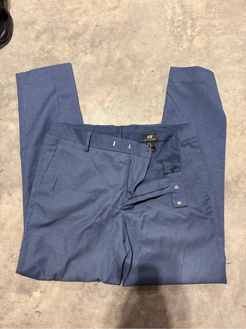 H&M Men's Classic Dress Pants - Navy